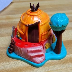 1995 Disneys Pocahontas Polly Pocket Lodge